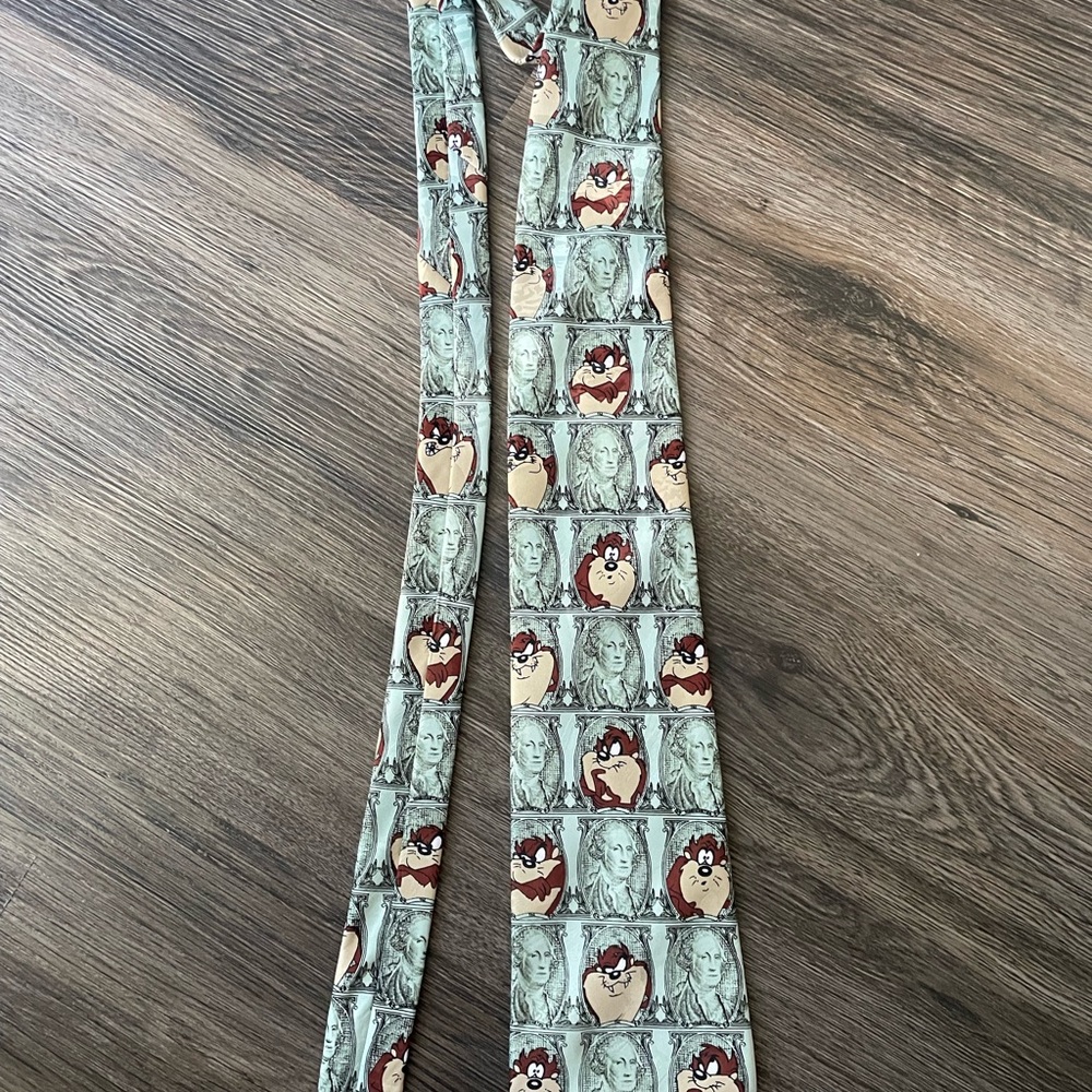 Warner Bros. Looney Tunes Cartoon Character Tie Vintage